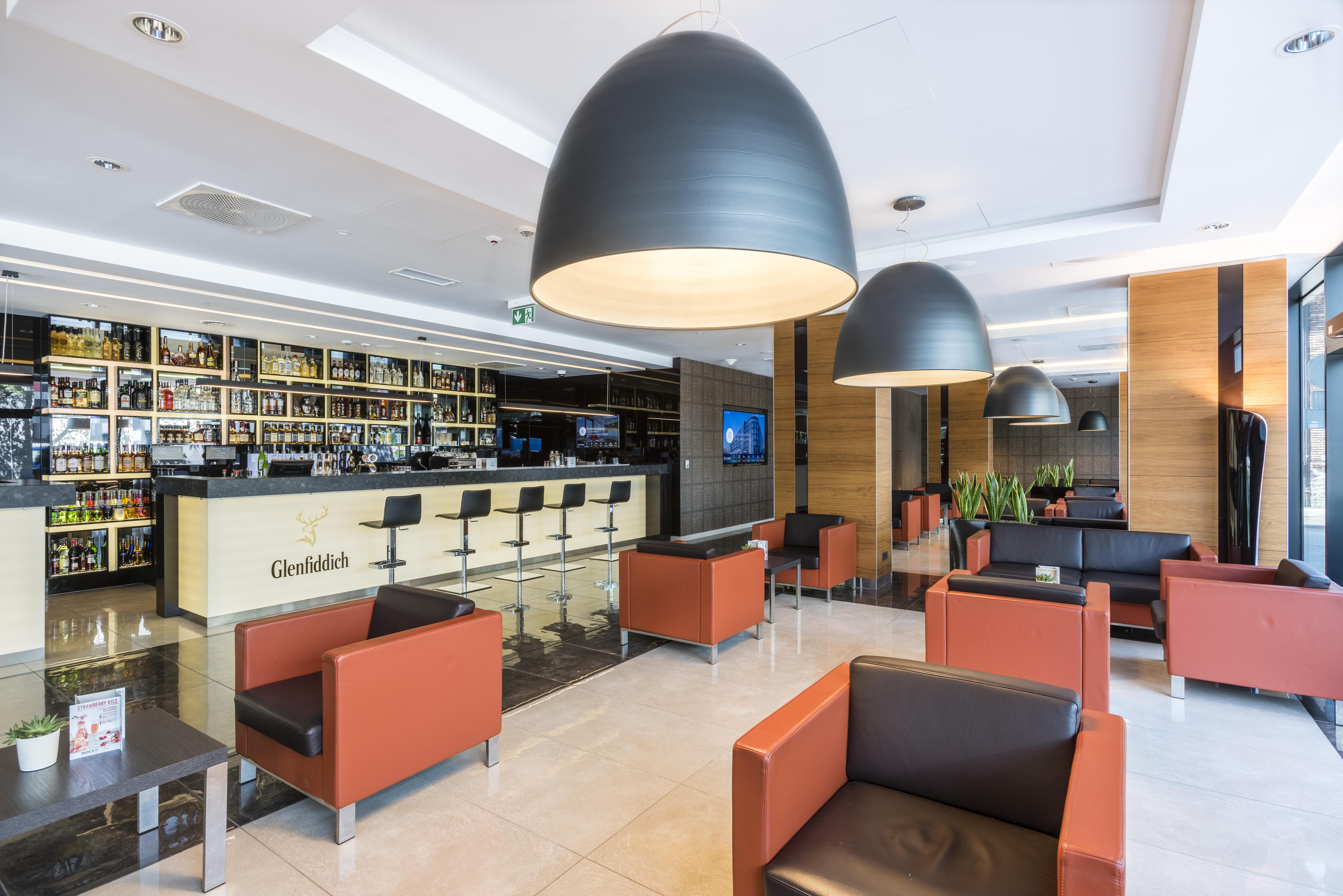 Q Hotel Plus Krakow — Photos 3